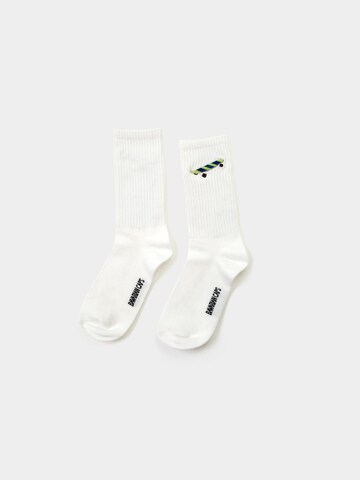 Bavarian Caps Sports socks 'Skateboard' in White: front
