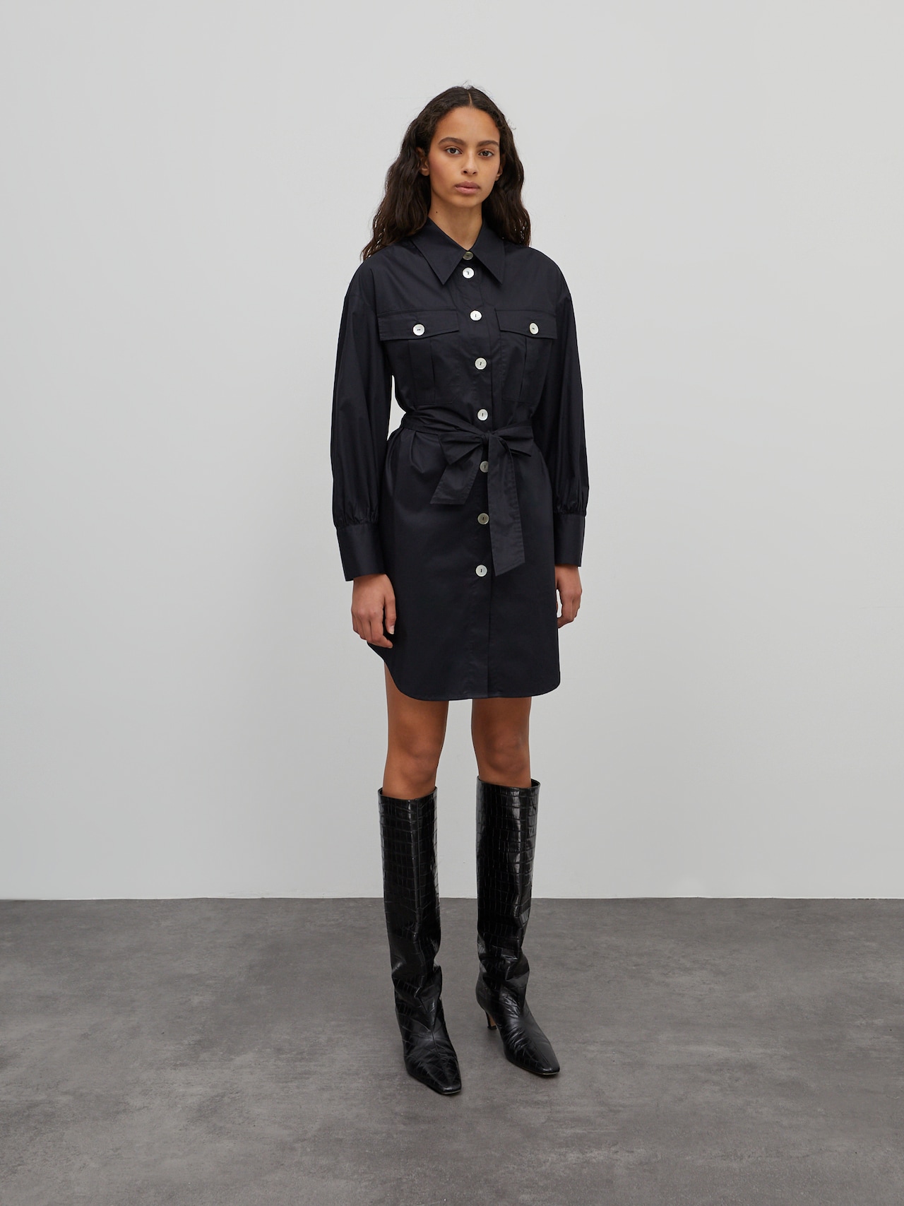 EDITED Robe-chemise 'Kailey' noir