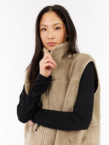 PROTEST Vest 'PRTGym' in Brown