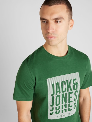 Tricou 'FLINT' de la JACK & JONES pe verde