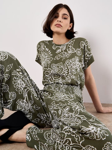 Regular Pantalon 'Sarasa' Apricot en vert