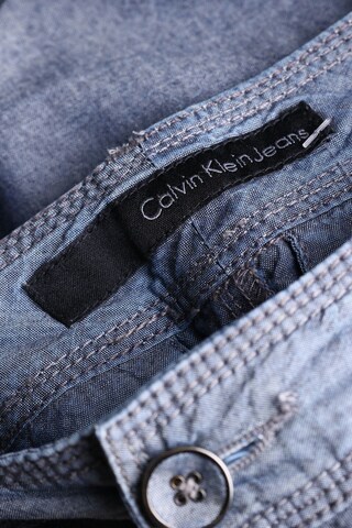 Calvin Klein Jeans Shorts in XS in Grey