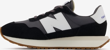 new balance Sneakers '237' in Black: front