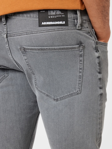 ARMEDANGELS Skinny Jeans i grå