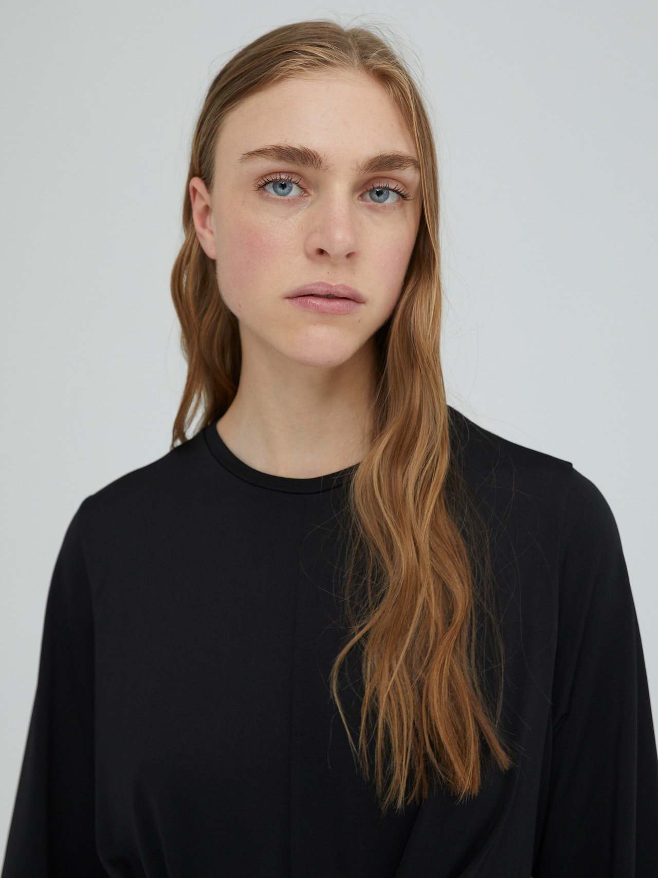 EDITED Kjole 'Ravena' sort