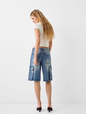 Bershka Loosefit Cargojeans in Blauw