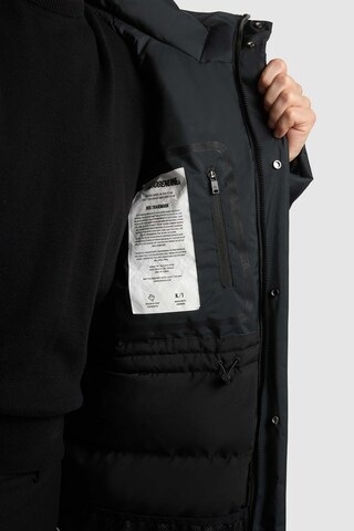 khujo Wintermantel 'Kenji' in Grau