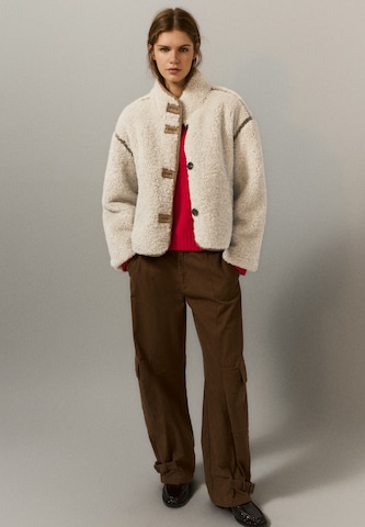 Pull&Bear Between-season jacket in White: front