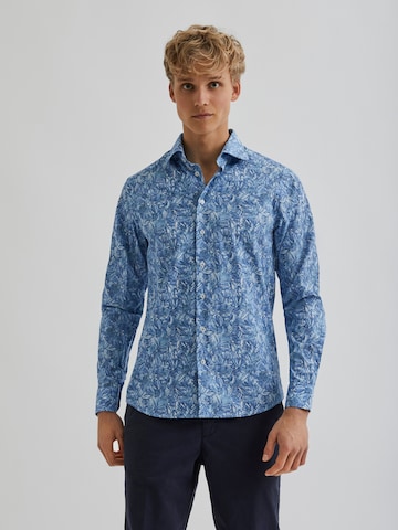 Bertoni Slim fit Button Up Shirt 'Dennis' in Blue: front