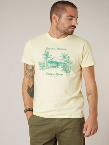 T-Shirt ' JUNGLE ' Deeluxe en jaune : devant