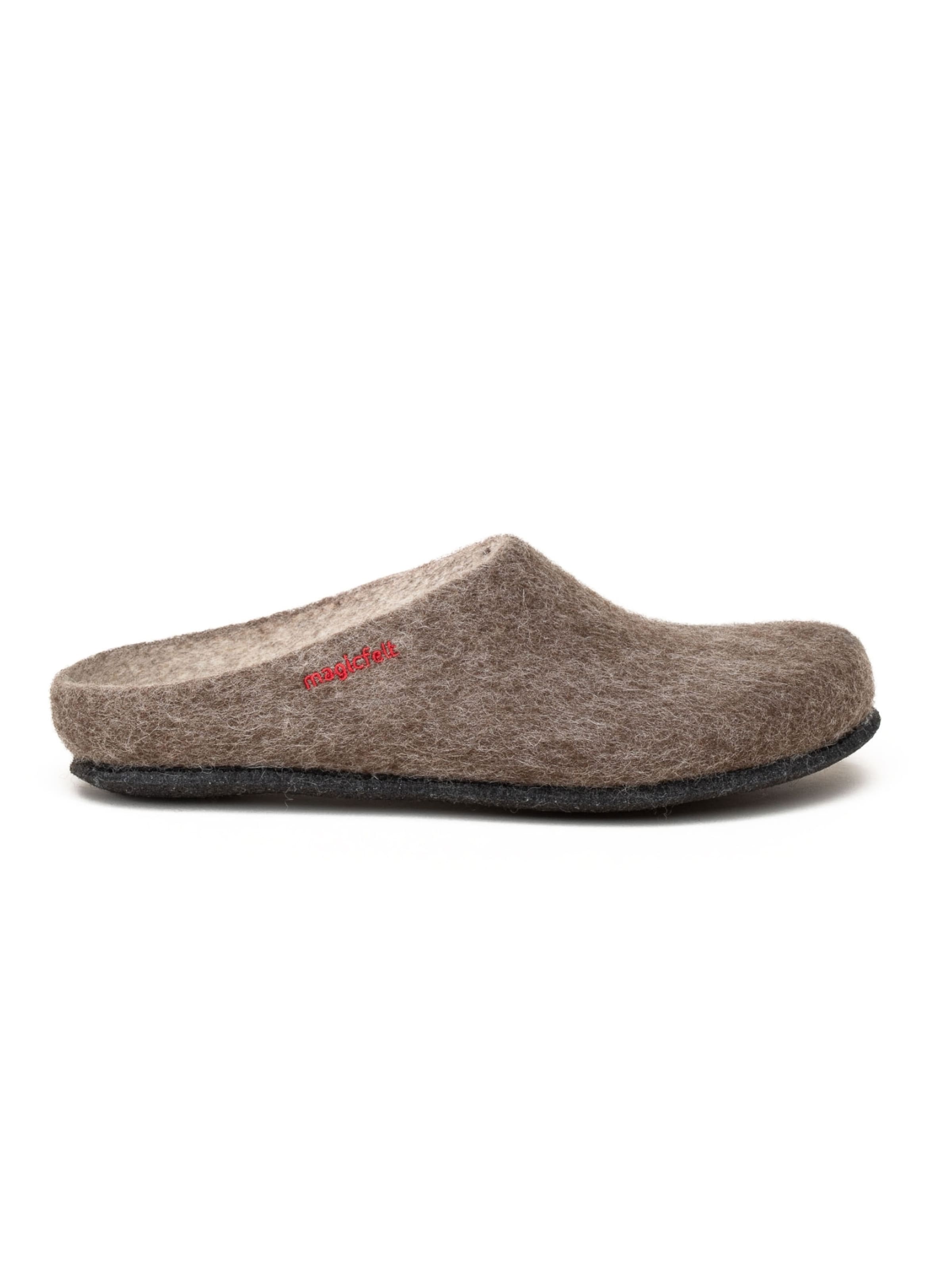 MagicFelt Slippers 'Filzpantoffel Magicfelt 709' in Brown