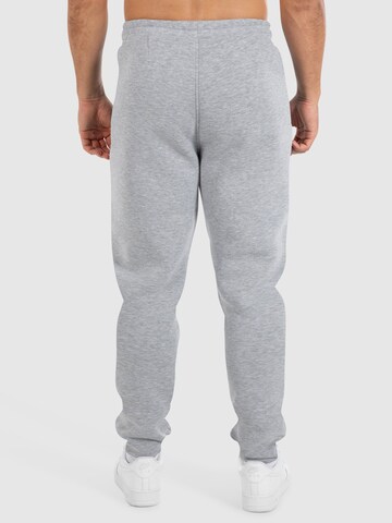 Smilodox Tapered Jogginghose ' Fiero ' in Grau