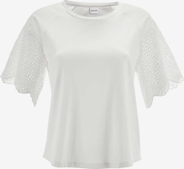 MADELEINE Blouse in White: front