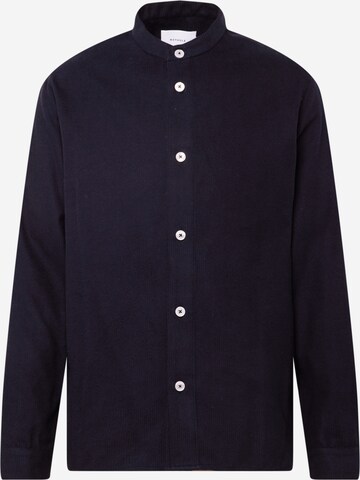 Rotholz Button Up Shirt in Black: front
