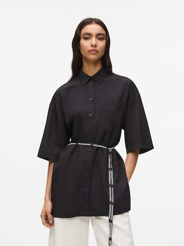 Chemisier KARL LAGERFELD JEANS en noir : devant