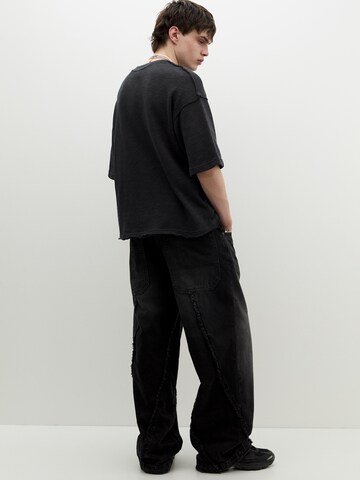 Tricou de la Pull&Bear pe negru