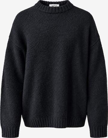 Pullover di NCO in nero: frontale