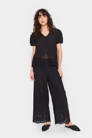 SAINT TROPEZ - Blusa 'Eamaja' em preto