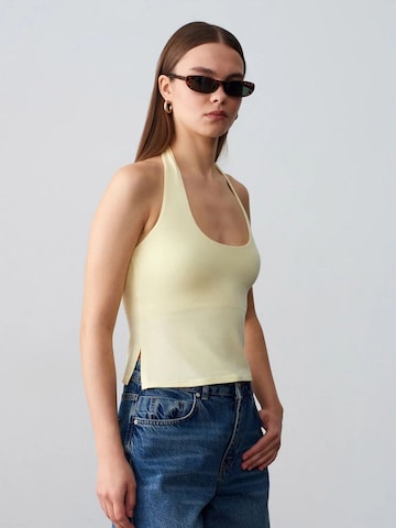 Dilvin - Top em amarelo