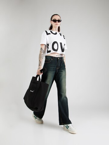 LTB T-shirt 'Locate' i vit