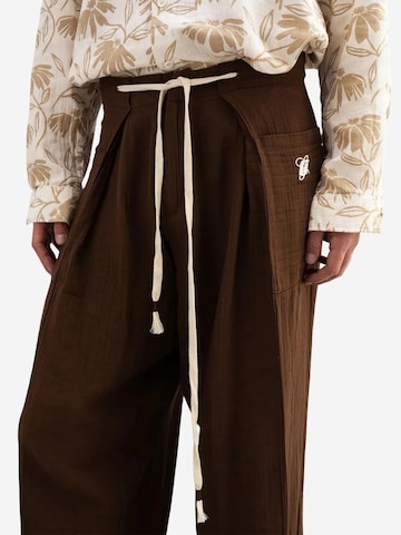 Giesto Loosefit Broek in Bruin