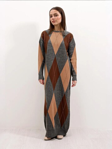 Bigdart Knitted dress in Grey: front
