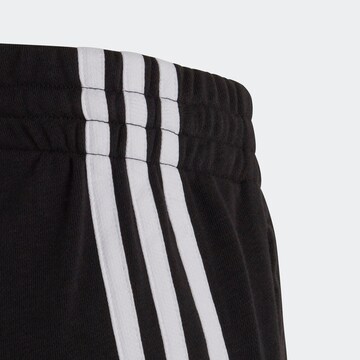 Loosefit Pantaloni sportivi 'Marvel Spider-Man' di ADIDAS SPORTSWEAR in nero