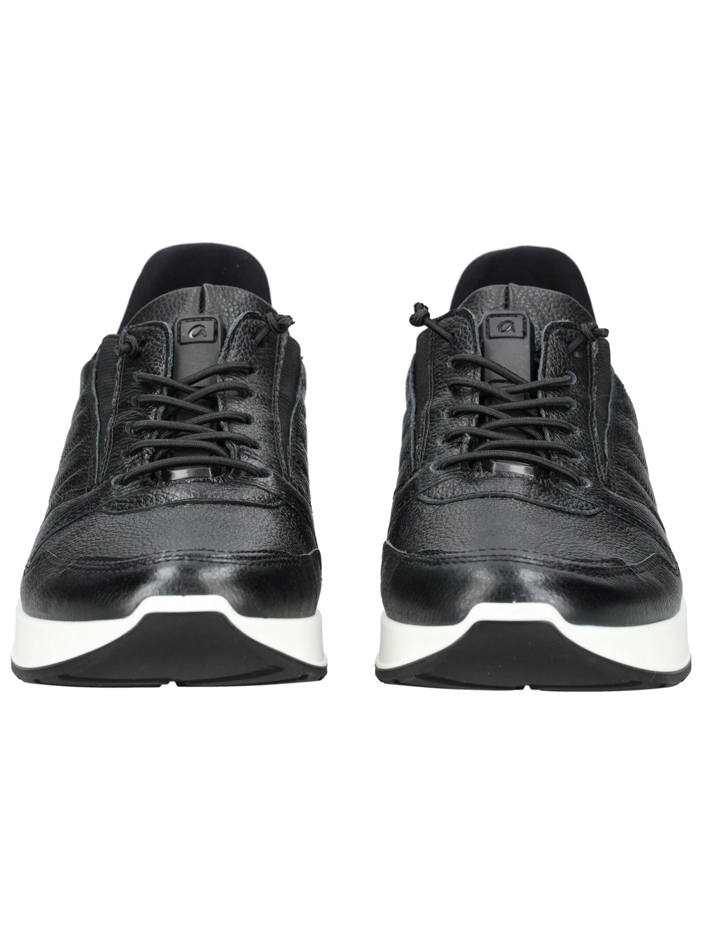 ARA Platform trainers in Black