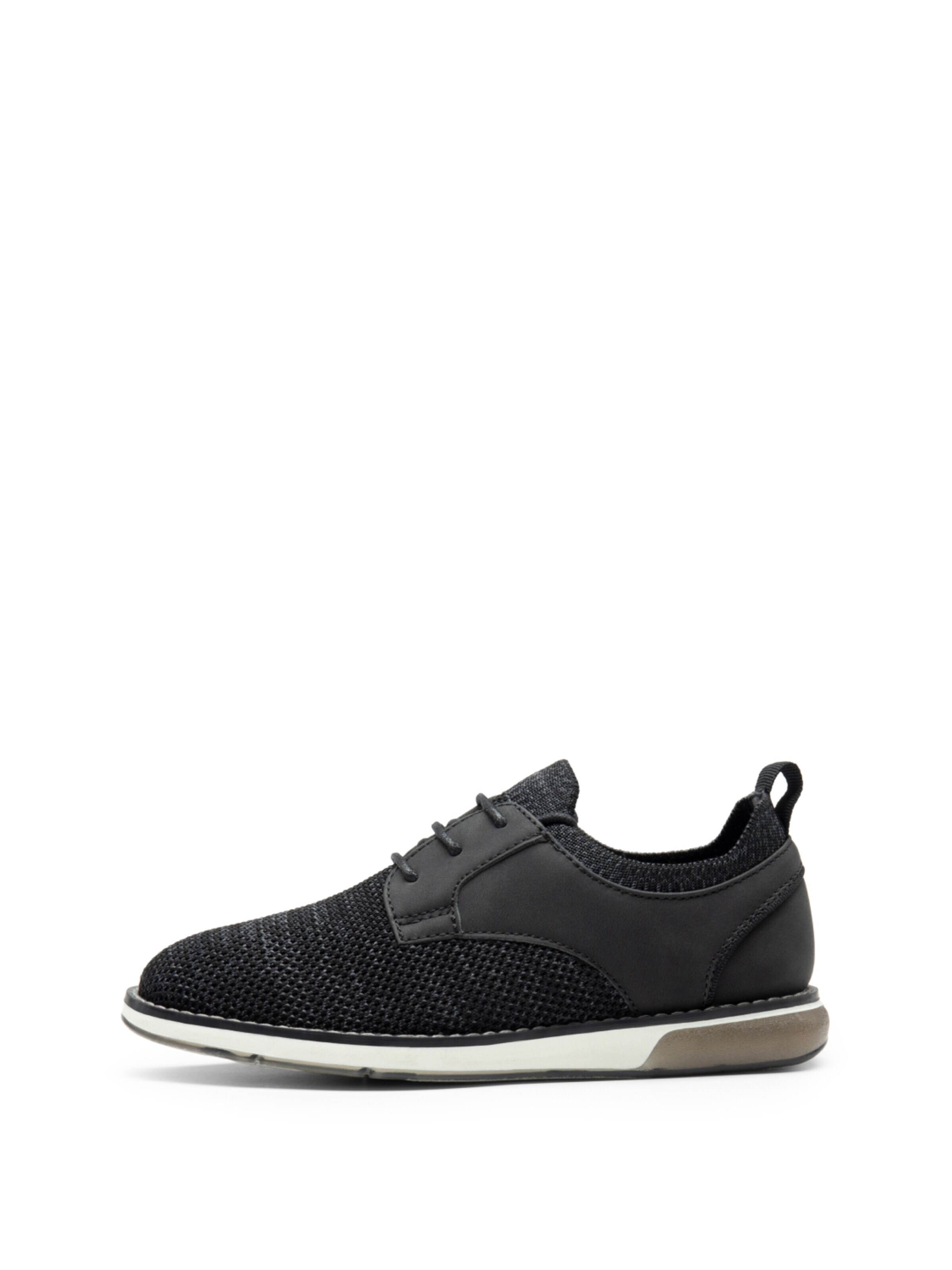 Scarpa stringata di Bruno Marc in nero