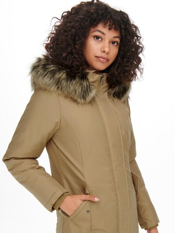 ONLY Winterparka 'Katy' in Braun