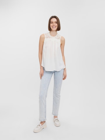 VERO MODA Halenka 'Maple' – bílá