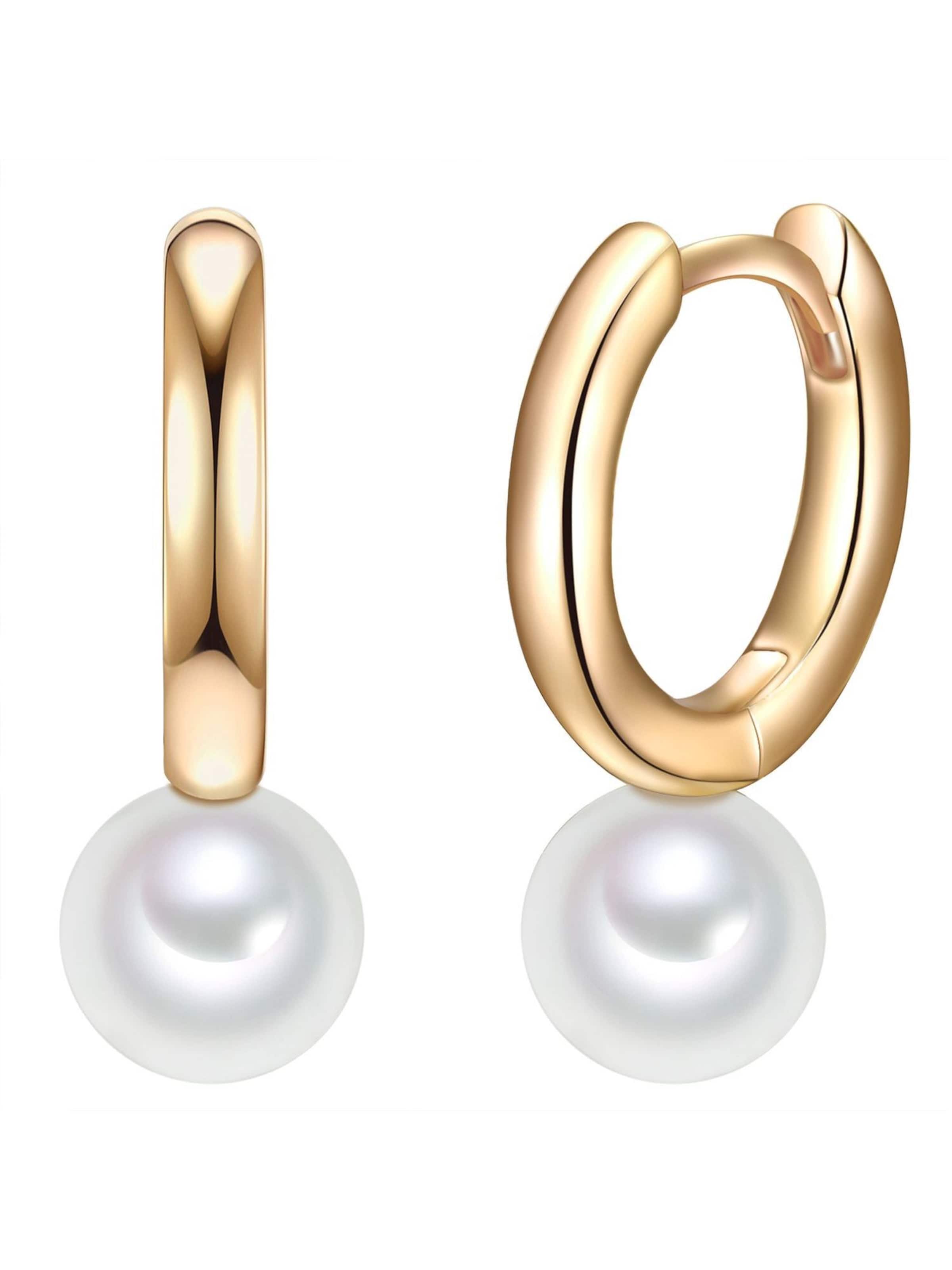 Valero Pearls Earrings in Gold: front
