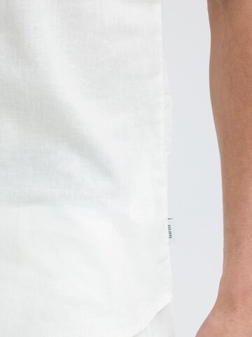 INDICODE JEANS - Regular Fit Camisa ' IDMonken ' em branco