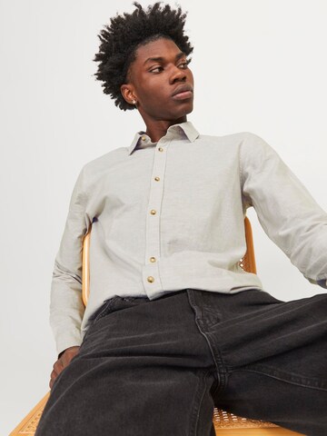 JACK & JONES Comfort fit Button Up Shirt 'JJESummer' in Beige