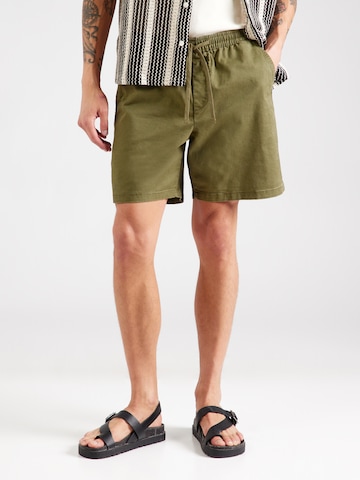 GAP - Regular Calças 'ESSENTIAL' em verde: frente