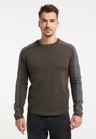 TUFFSKULL Sweater in Green: front