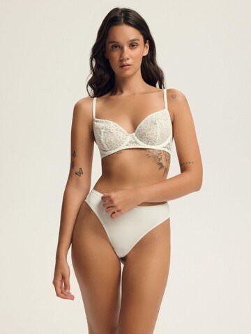 ESOTIQ - Clásico Sujetador 'Arien' en beige: frente