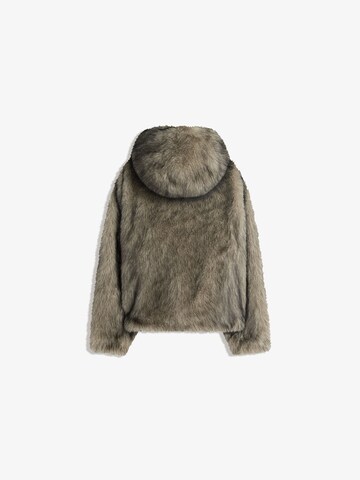 Bershka Prehodna jakna | siva barva