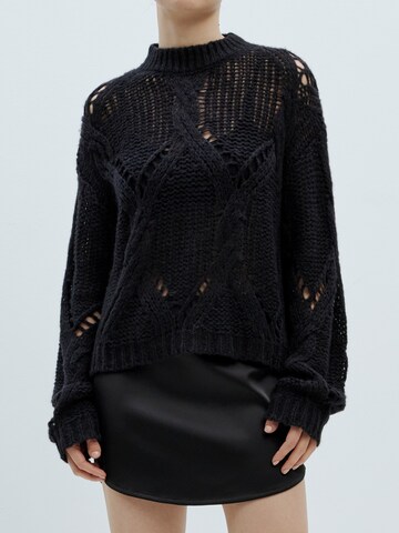 EDITED Sweter 'Gwendolyn' w kolorze czarny: przód