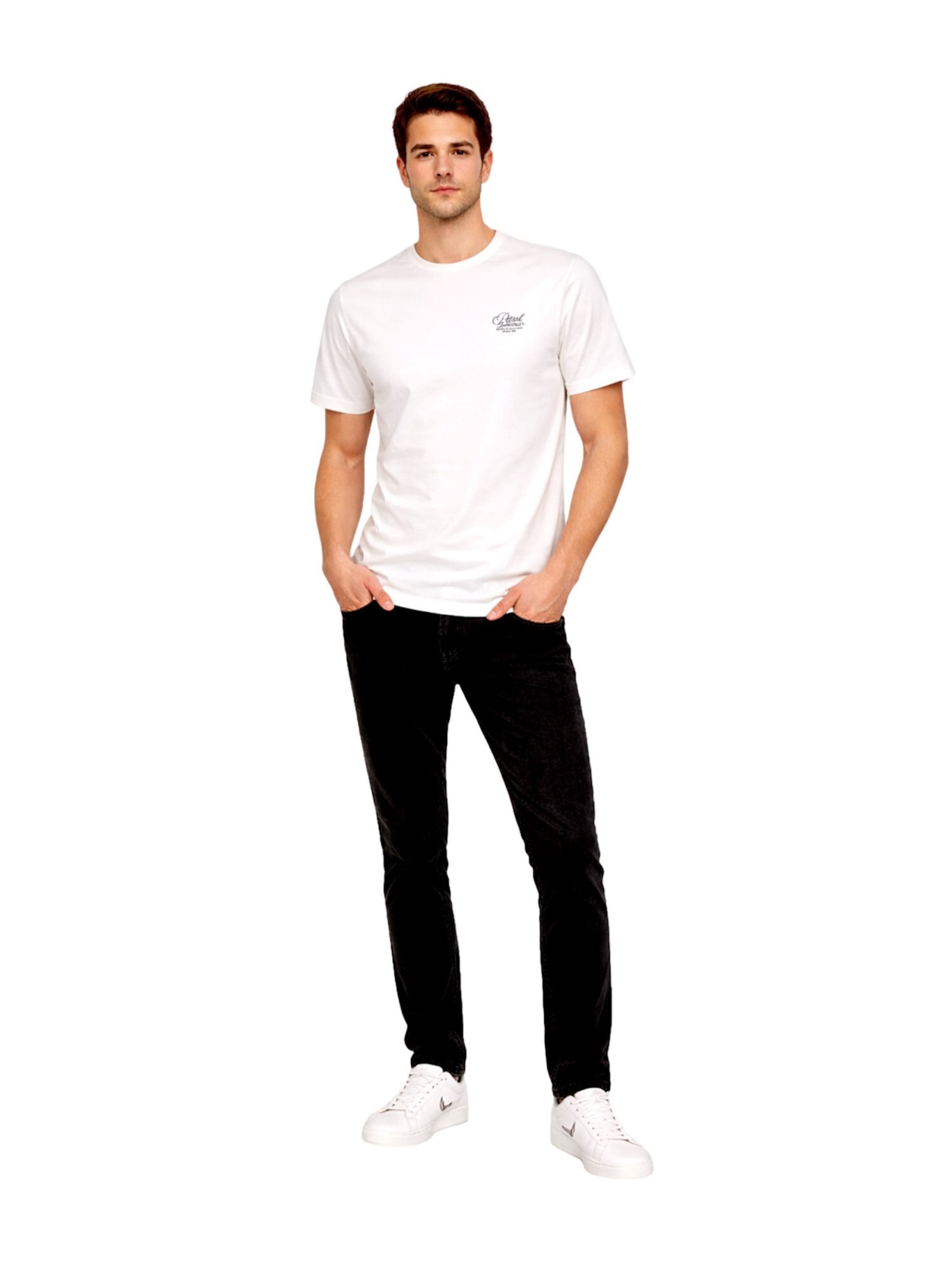 T-Shirt Petrol Industries en blanc