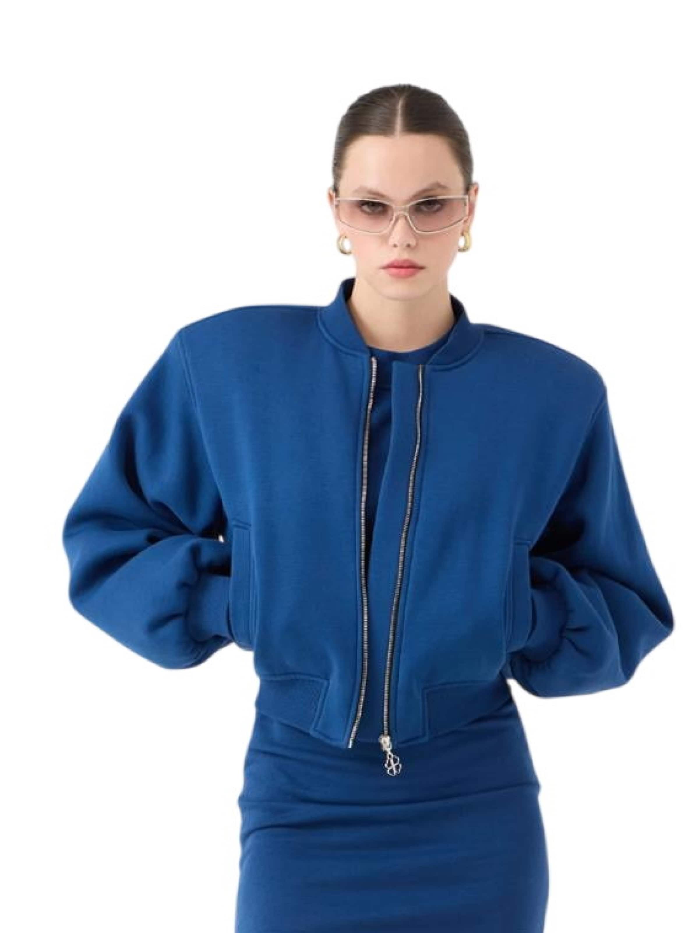 HOLLY LOLLY Between-season jacket in Blue: front