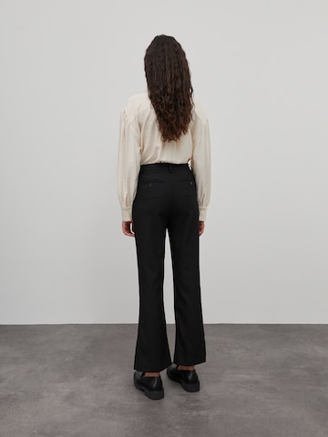 EDITED Flared Trousers 'Emery' in Black