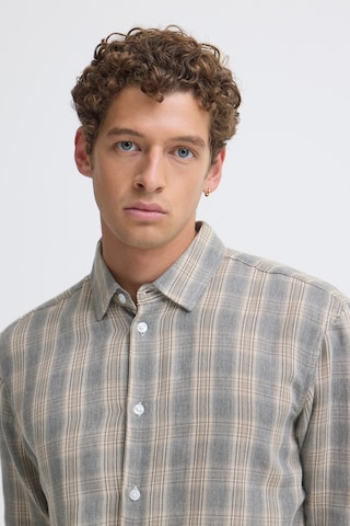 Casual Friday - Ajuste regular Camisa 'CFALVAR' en gris