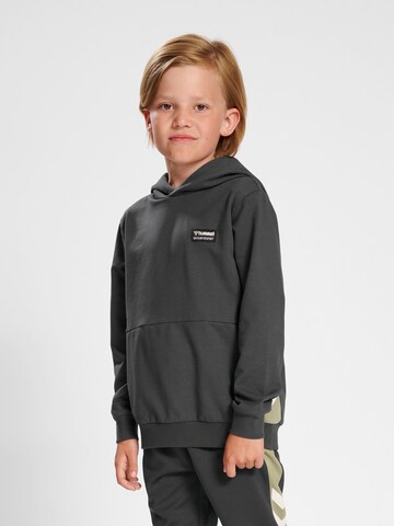 Hummel Sweatshirt in Grau: Vorderseite