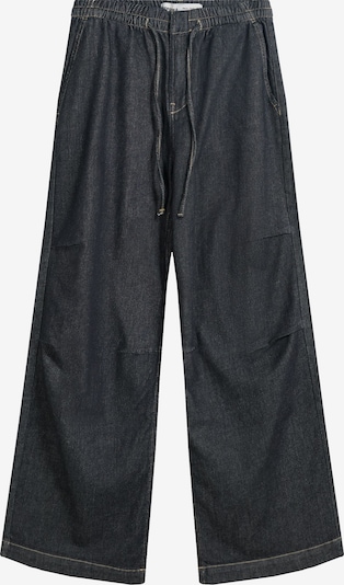 Bershka Traperice u mornarsko plava, Pregled proizvoda