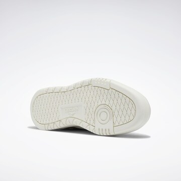 Baskets basses Reebok en blanc