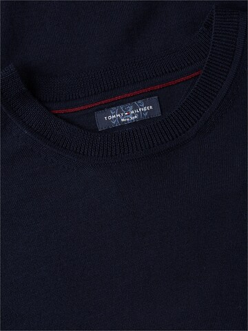 TOMMY HILFIGER Sweater in Blue