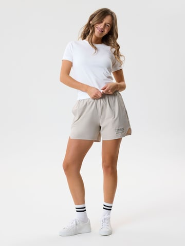 TWO SOON regular Bukser i grå