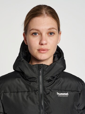 Hummel Winter jacket 'Lgc Nicola' in Black