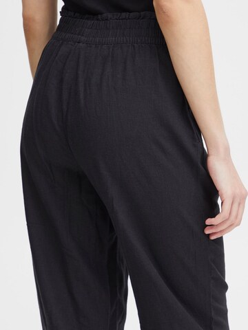 b.young Tapered Chino ' FALAKKA ' in Zwart